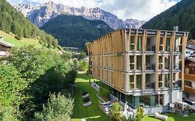 Mountain Design Hotel Eden Selva